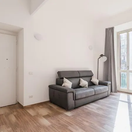 Wmr Near Vatican * Rome